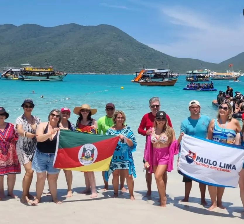 Grupo em guiamento em Arraial do Cabo