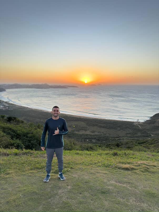 Trilha do amanhecer em Búzios