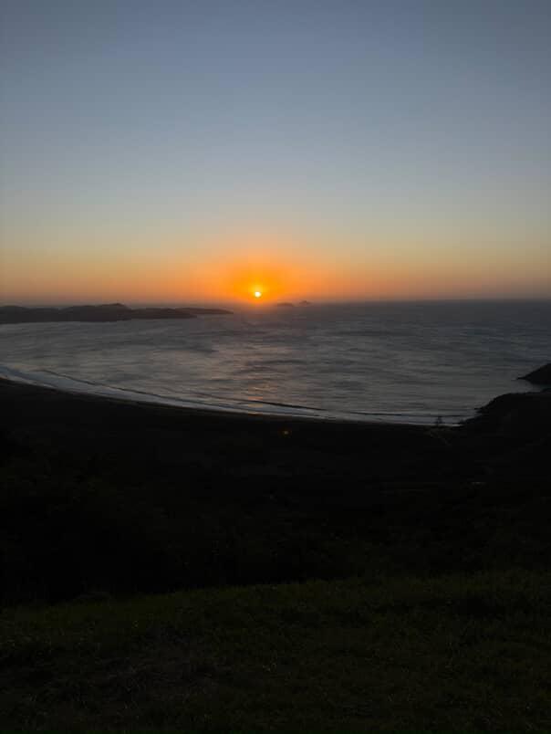 Trilha do amanhecer em Búzios